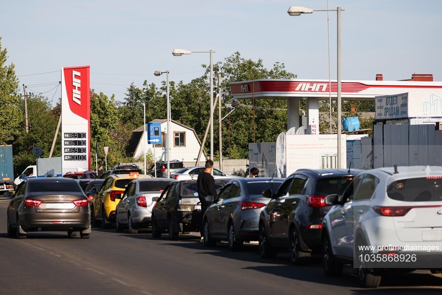 Rușii pleacă pe capete din țară spre Georgia ca să scape de mobilizarea în armată