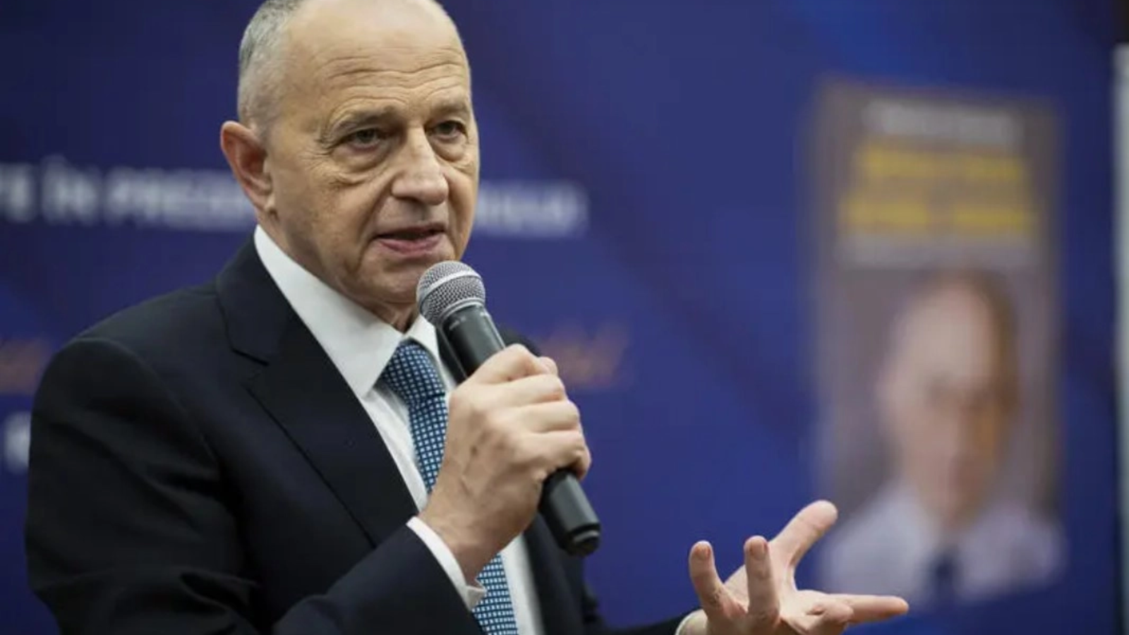 Mircea Geoană investește în gaze. Fostul număr doi din NATO intră într-un proiect de centrală în România