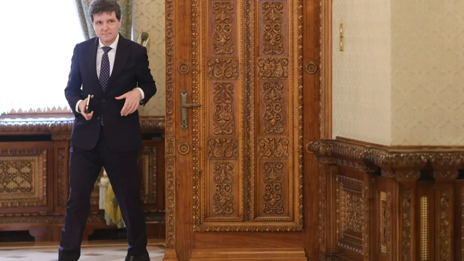 SURSE Lista scurtă a președintelui Nicușor Dan: 3 nume de posibili premieri