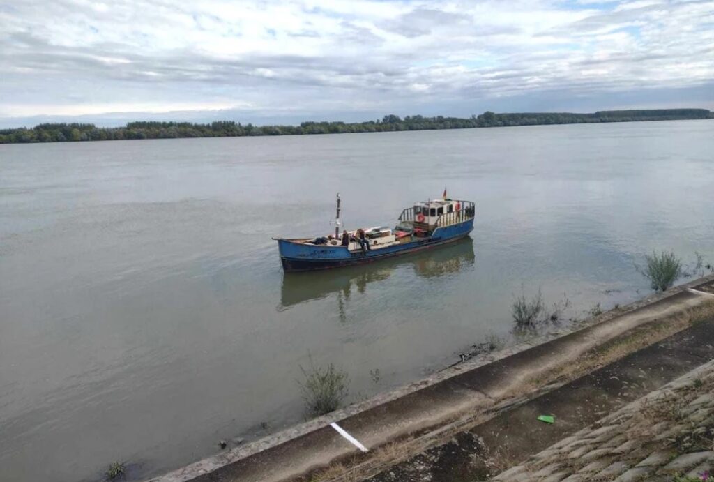 Traficul fluvial din Europa se desfăşoară cu dificultate din cauza secetei