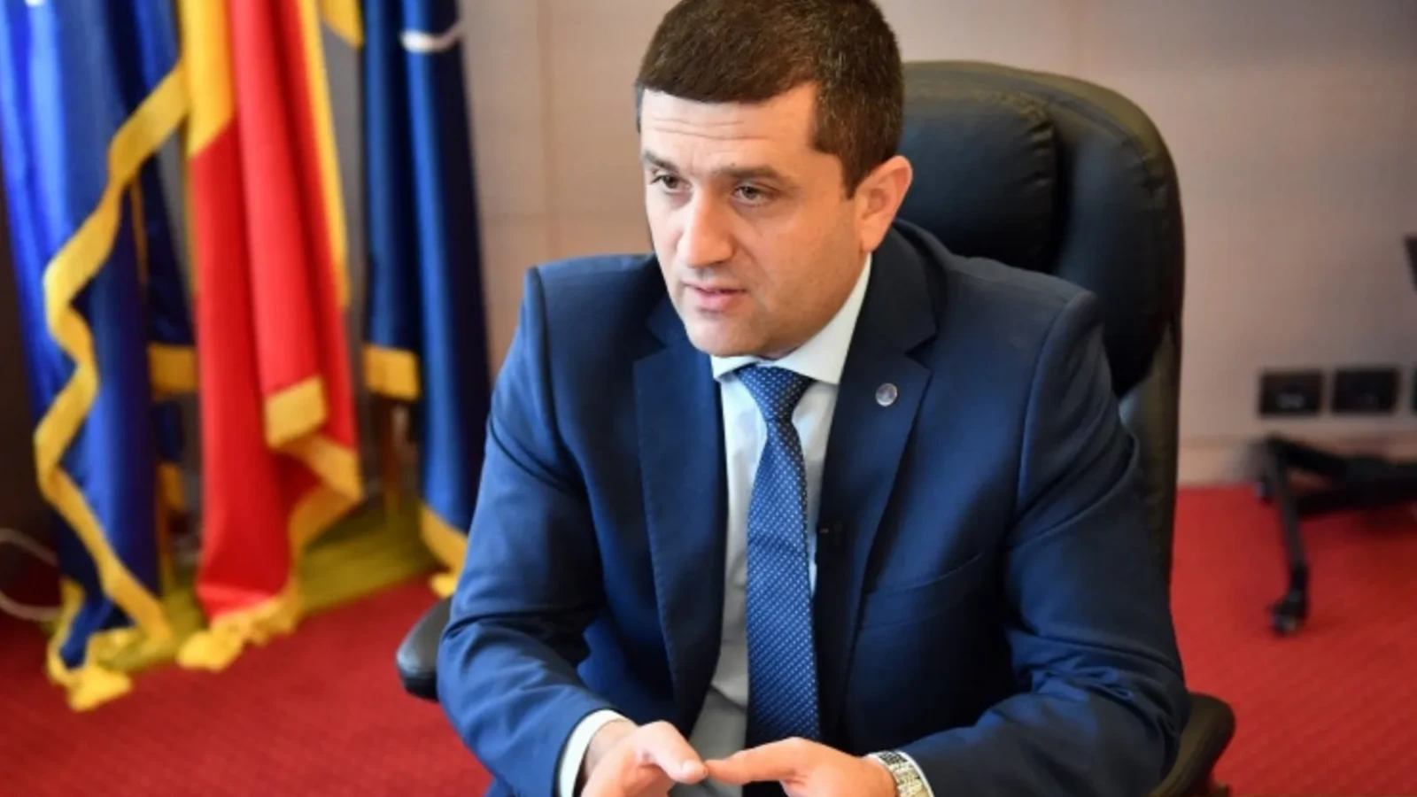 Radu Miruţă: Noi am spus care sunt pragurile în care ne aşezăm la masă, nu mai votăm un guvern cu PSD