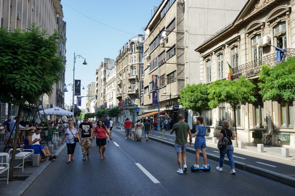Calea Victoriei din București va fi pietonală sâmbătă şi duminică; programul include sport şi ateliere de pictură