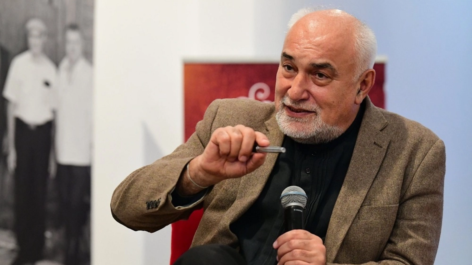 Liberalul Varujan Vosganian lansează un atac la Guvernul Bolojan: 'De vreme ce salariile și pensiile au rămas la nivelul nominal de anul trecut, sunt cu 10% mai mici'
