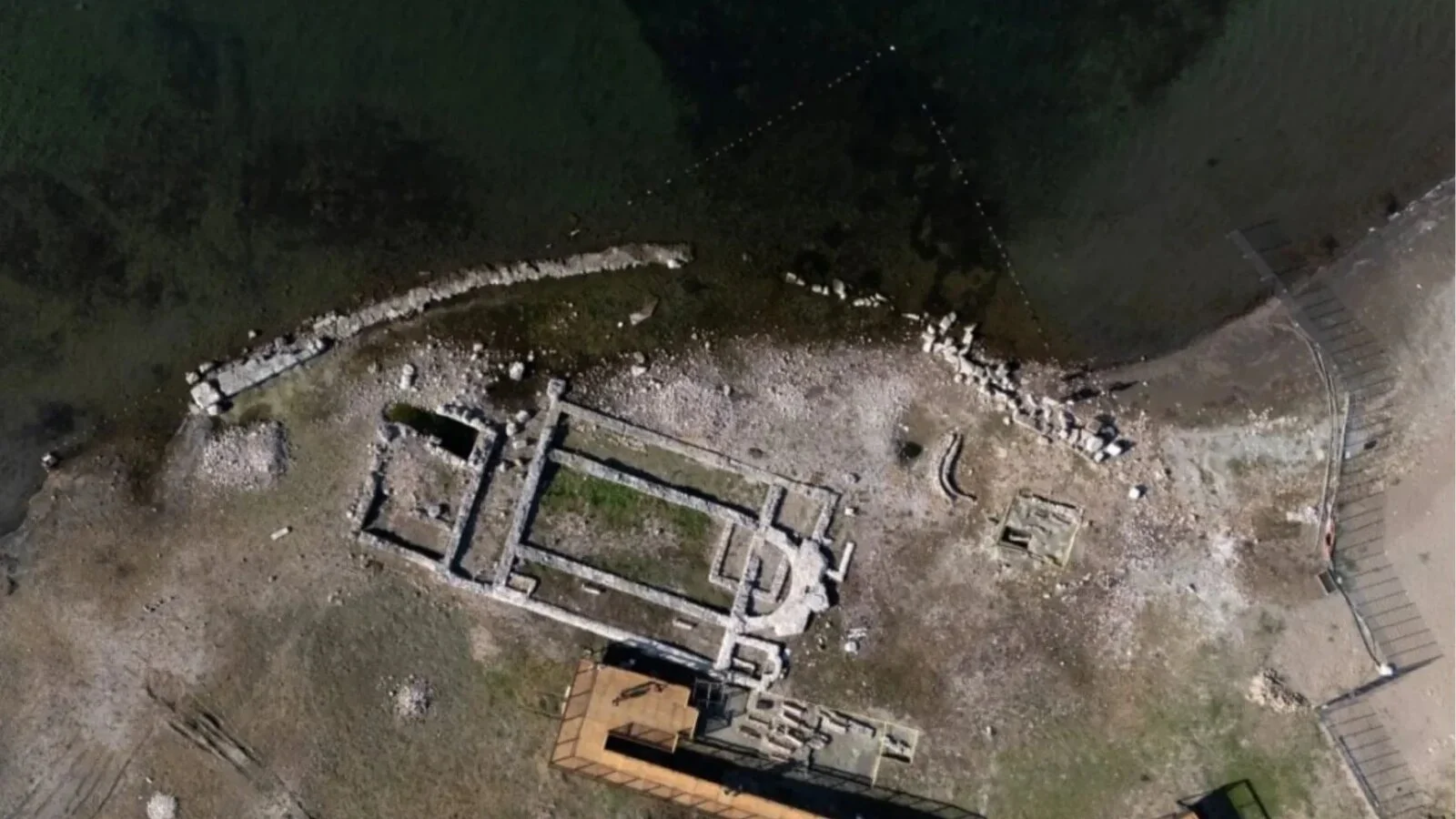 Biserica scufundata in lacul Iznik: este acesta locul primului Conciliu de la Niceea?