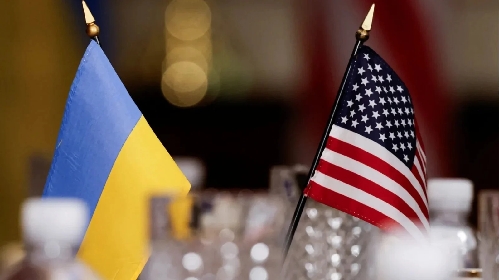 Zelenski s-a intalnit cu Keith Kellogg: Ucraina cere rachete Patriot