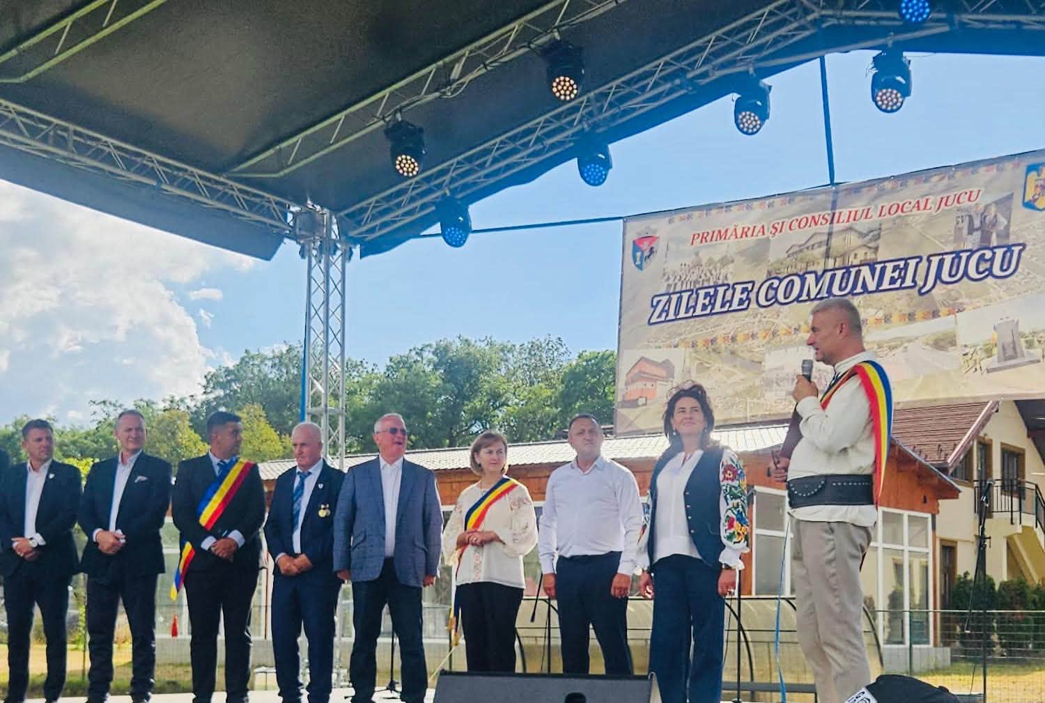 Zi importantă pentru comuna Jucu! A fost inaugurat noul corp al Primăriei și semnat acordul de înfrățire cu o comună din Moldova