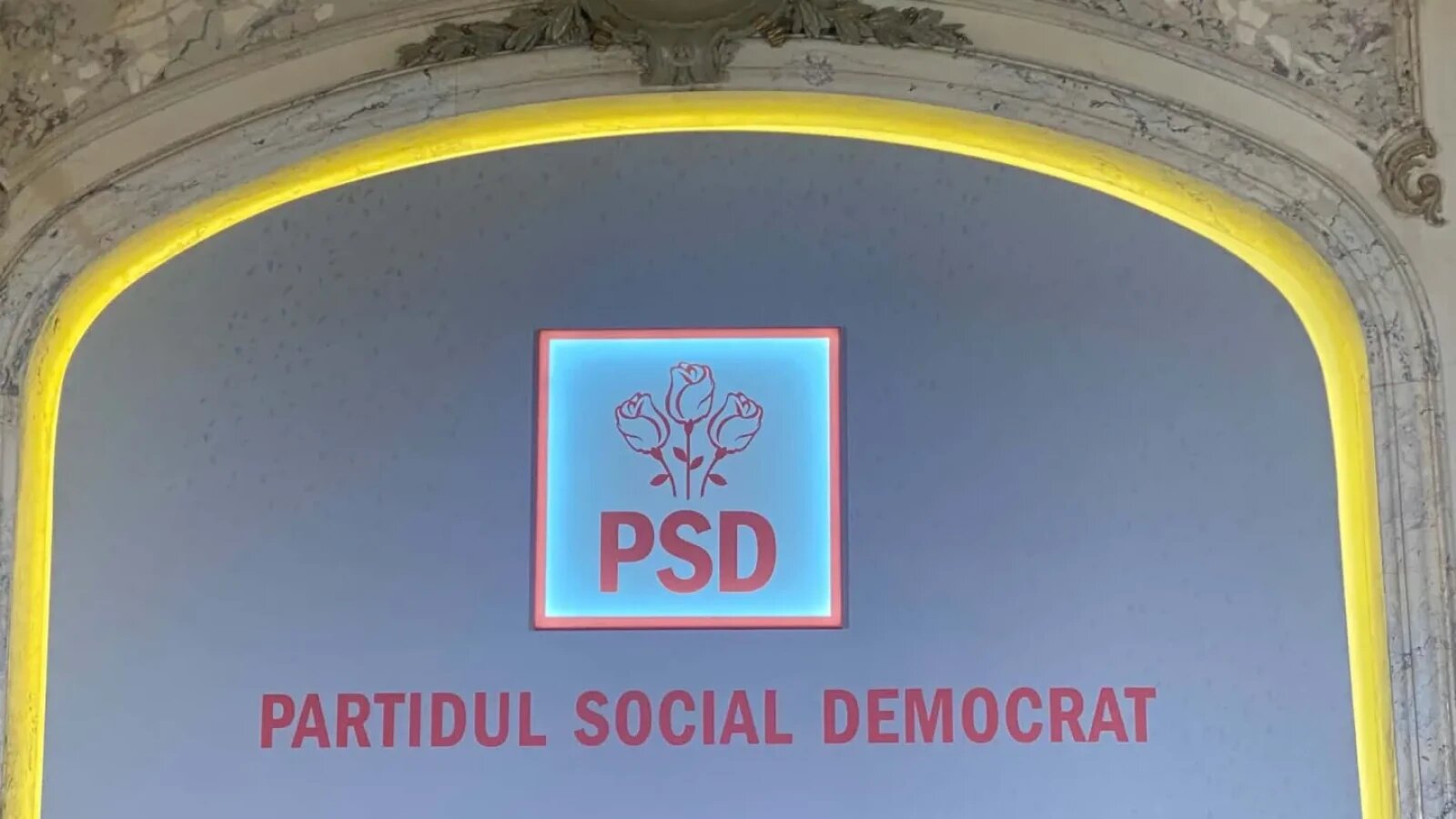 PSD îi solicită demisia SG-ului Guvernului, după audierea de la DNA: Bolojan trebuie să aprindă lumina în propria cămară!