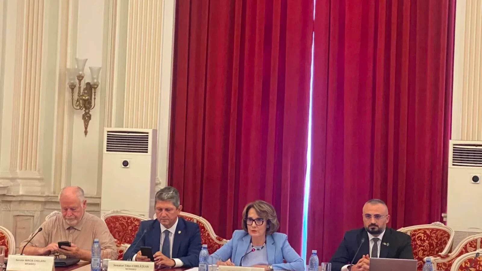 Moment aprins între locțiitorul șefului Statului Major și Nicoleta Pauliuc, șefa Comisiei de Apărare! 'Vă dați seama că nu le-am gândit eu azi-noapte' vs. 'Eu sunt drăguță, să știți, domnule general'