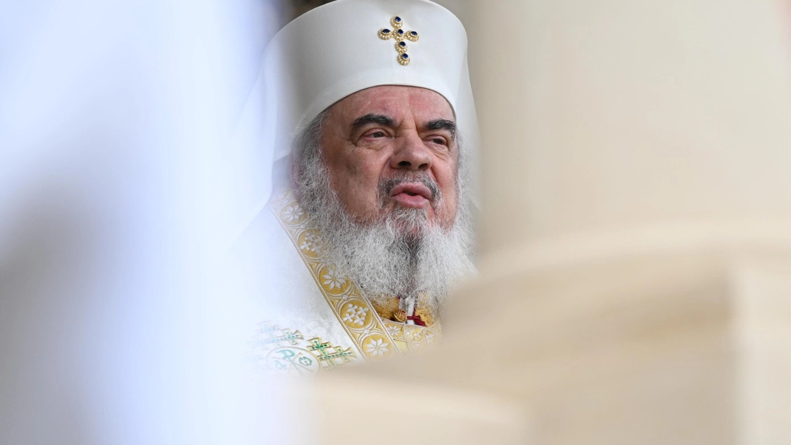 Religia în școli, apărată de Patriarhul Daniel: „Contribuie la dezvoltarea identității personale”