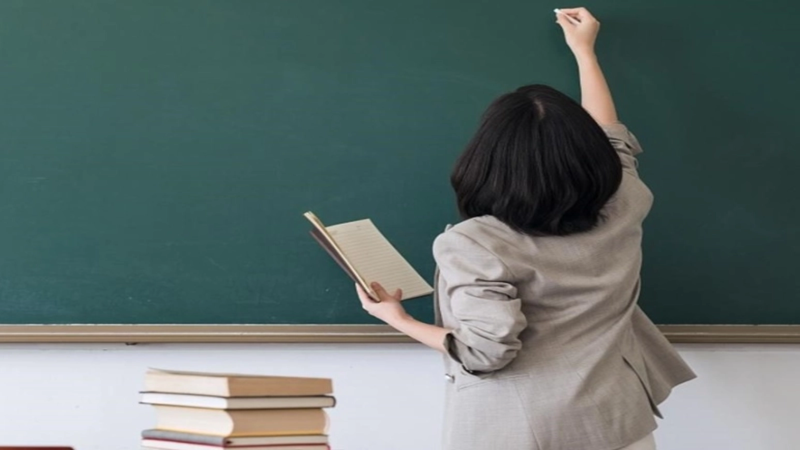 Directoarea unui colegiu din Buzău i-a scris ministrului Educației. Acuză Inspectoratul Școlar de ilegalități
