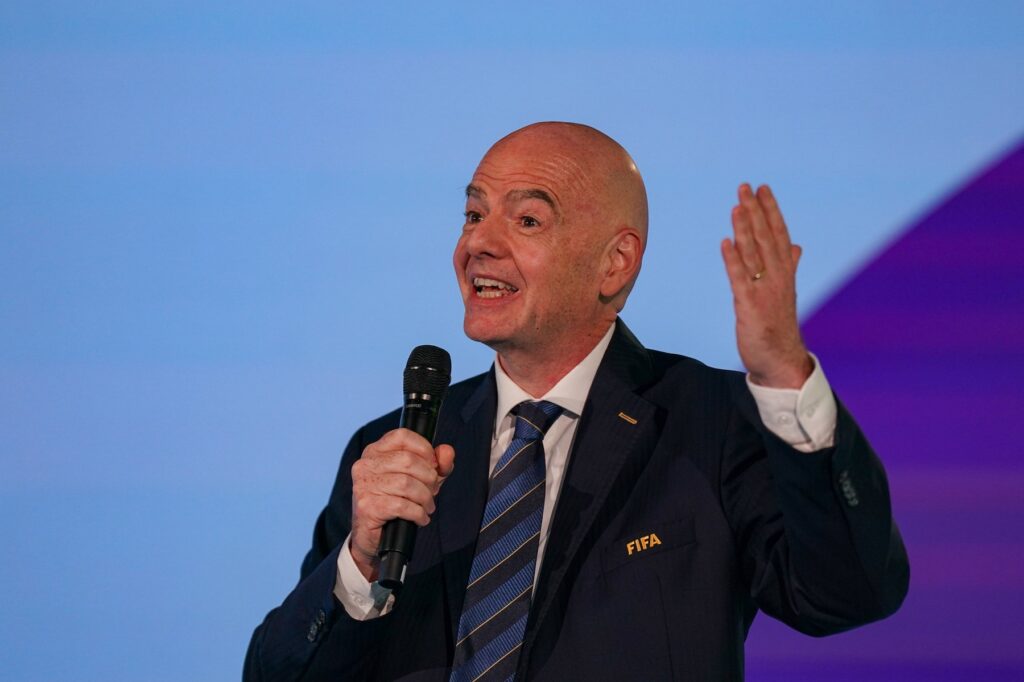 Legendarii Cafu, Roberto Carlos și Javier Zanetti, susținători ai proiectelor controversate ale lui Gianni Infantino, președintele FIFA