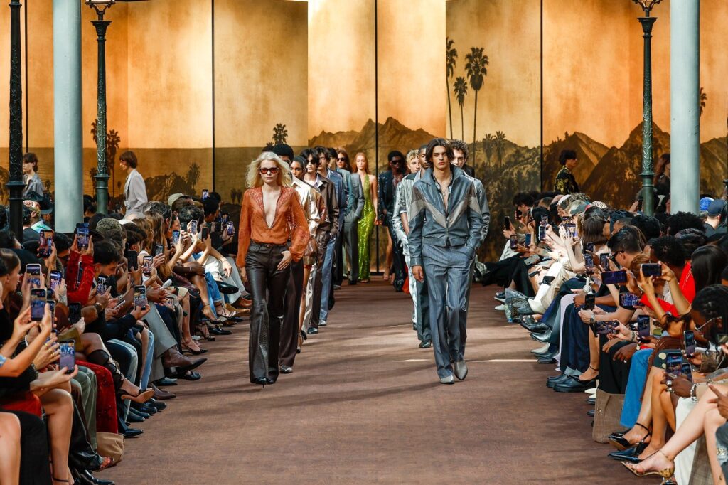 Sezonul Spring/Summer 2027 pe podium: ce urmează la New York, Londra, Milano și Paris