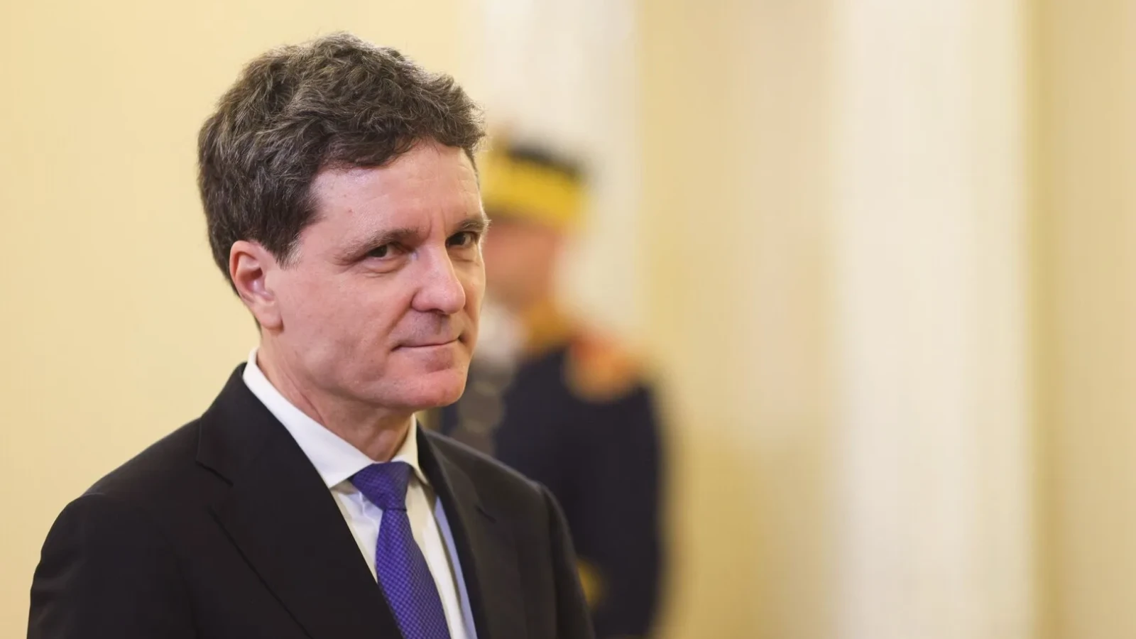 VIDO Nicușor dan spune când vom avea Guvern: E o urgență!