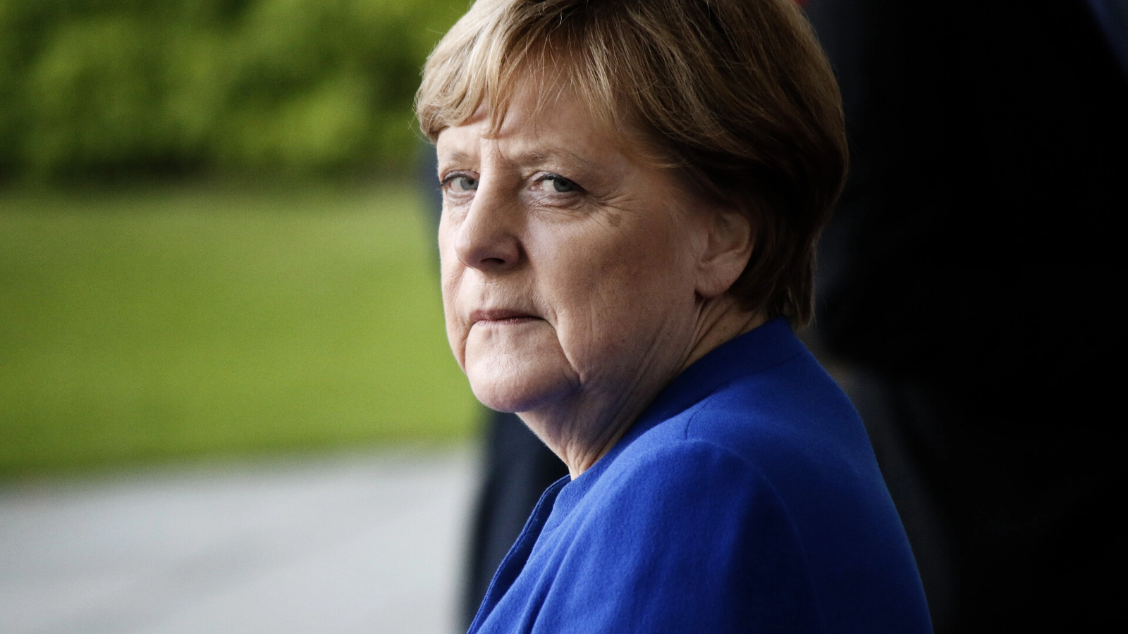 Angela Merkel simte fiorul rece al extremismului și are o ieșire publică rară, cu un discurs care a devenit viral: A devenit un fenomen!