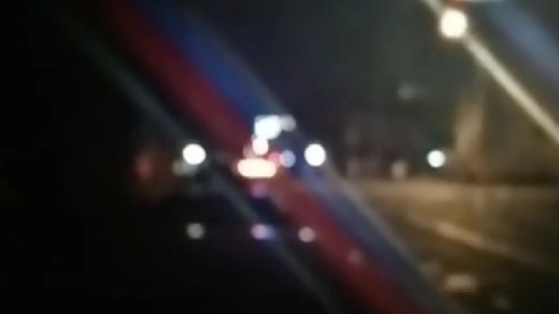 Beznă totală pe o stradă din Cluj-Napoca! Un clujean cere primăriei să rezolve problema, dar este „refuzat”: Care este motivul