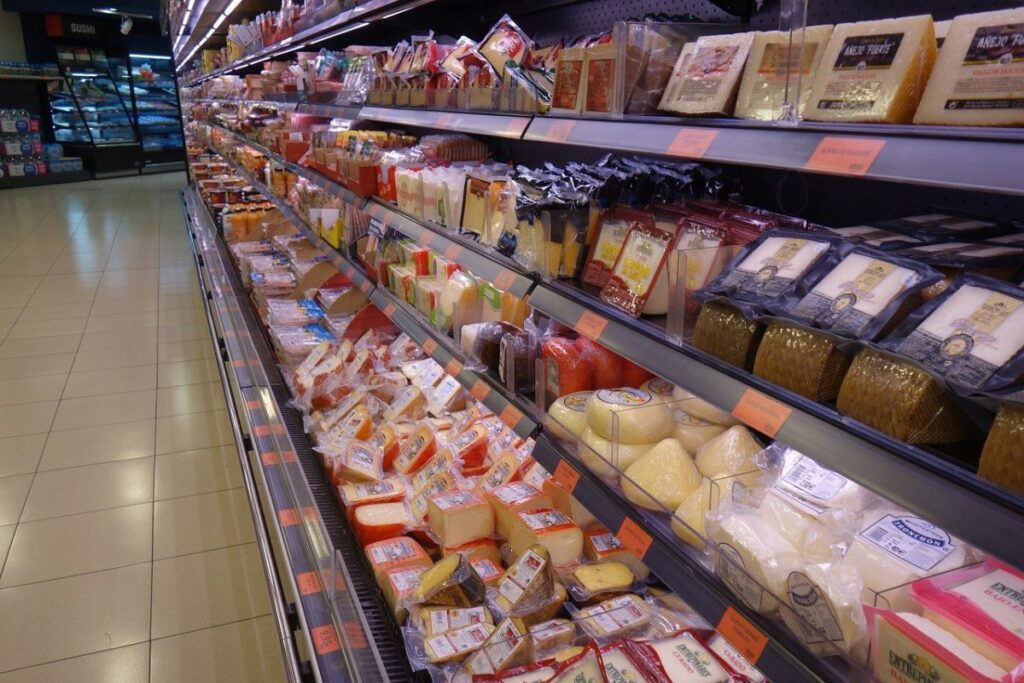 Booomberg: Războiul şi condiţiile meteorologice extreme au provocat, în august, cea mai mare creştere a preţurilor produselor agricole, începând din 2012