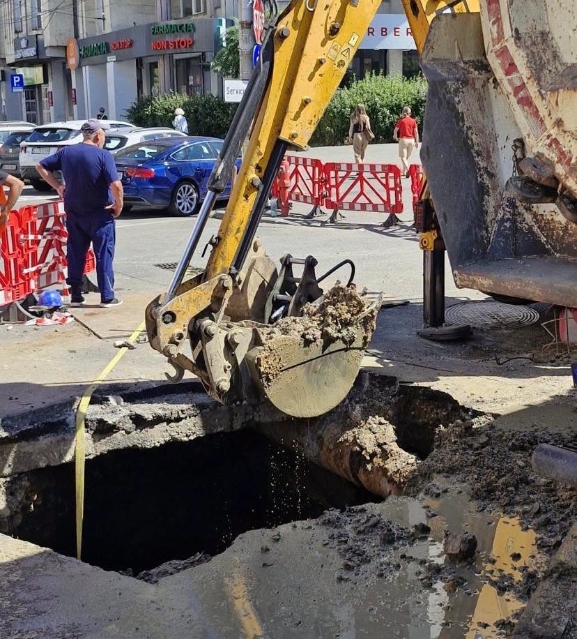 Stradă închisă în centrul Clujului! Ce s-a întâmplat și cât durează lucrările