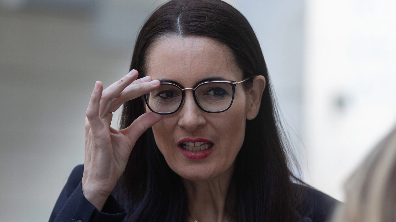 Clotilde Armand, condamnată la un an de închisoare. Fosta primăriță nu ajunge însă după gratii: instanța a amânat aplicarea pedepsei