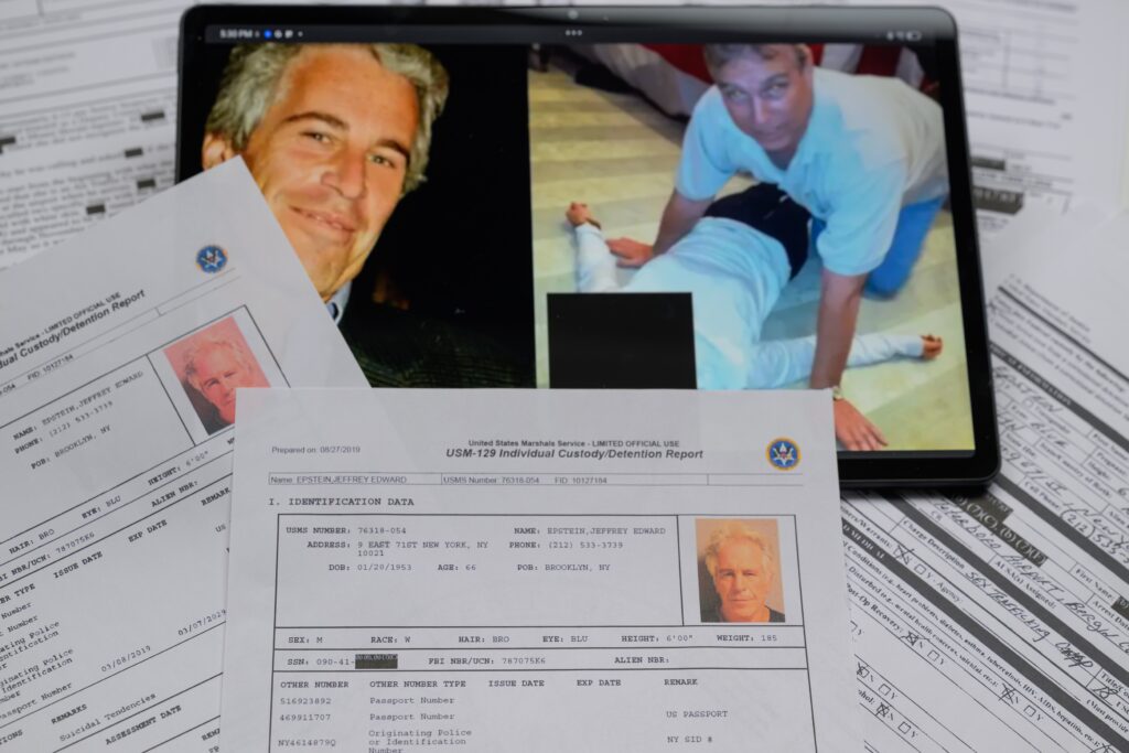 Prințul Andrew, David Copperfield, Les Wexner, Leon Black: Cine sunt cei 14 acuzati de complicitate cu Epstein