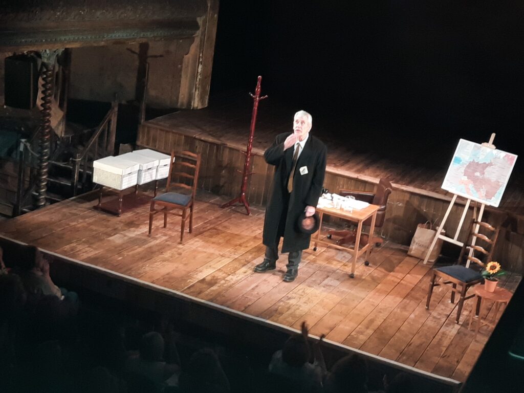 “Simon Wiesenthal – un James Bond evreu” – eveniment teatral la Londra