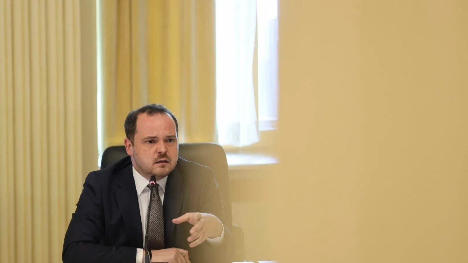 Bătălie puternică cu ”fantoma” PNRR-ului pe fundal: Alexandru Robogete răspunde la acuzațiile USR și prezintă ”realitatea din teren”