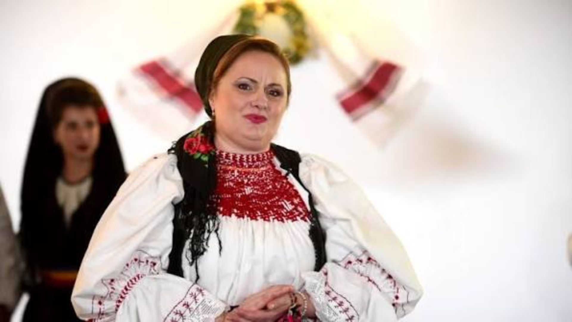 Scandal la Festivalul Cepei din Mihai Viteazu! O interpretă spune că nu va mai cânta niciodată acolo: „Nu accept să fiu umilită de oameni numiți politic!”