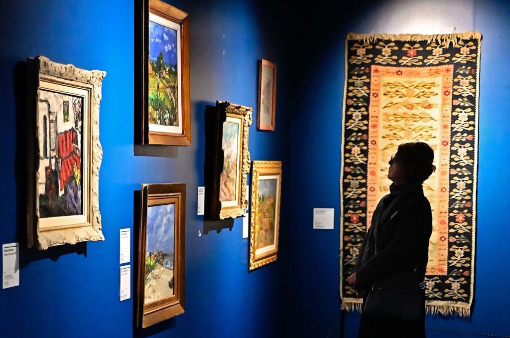 Patru opere de artă, în valoare de 9 milioane de euro, furate de la muzeul Renoir din Franța