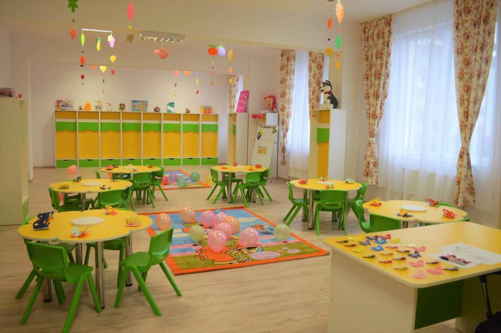 Somnul de prânz, suspendat în 20 de grădinițe din Constanța din cauza paturilor neconforme / Părinții insistă să-și lase copiii la somn: „Verificările trebuiau făcute în vacanță”