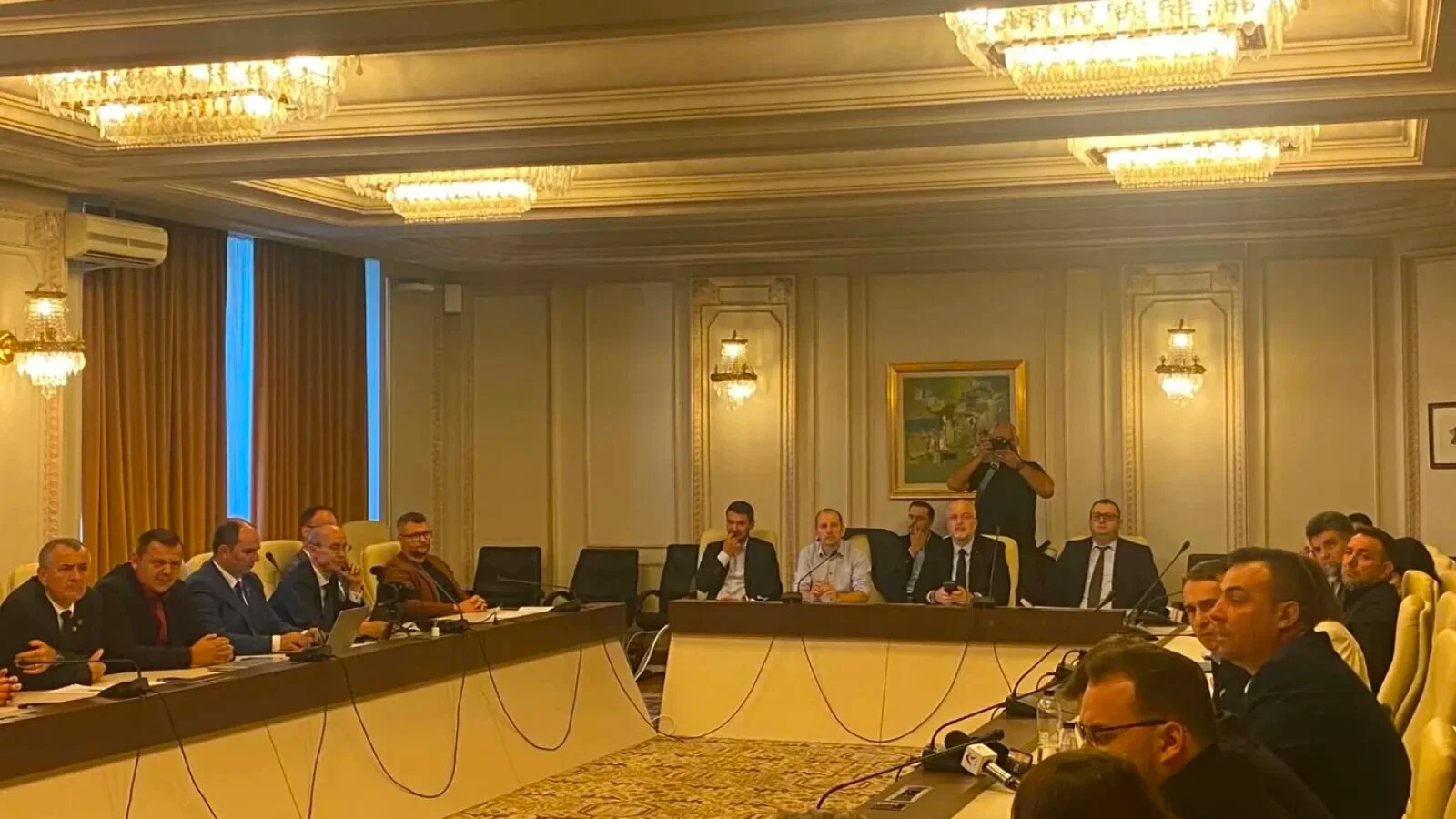 Situație îngrijorătoare prezentată din interiorul DNSC, în contextul breșei de securitate de la Cadastru: 40.000 de vulnerabilități pentru instituțiile din România