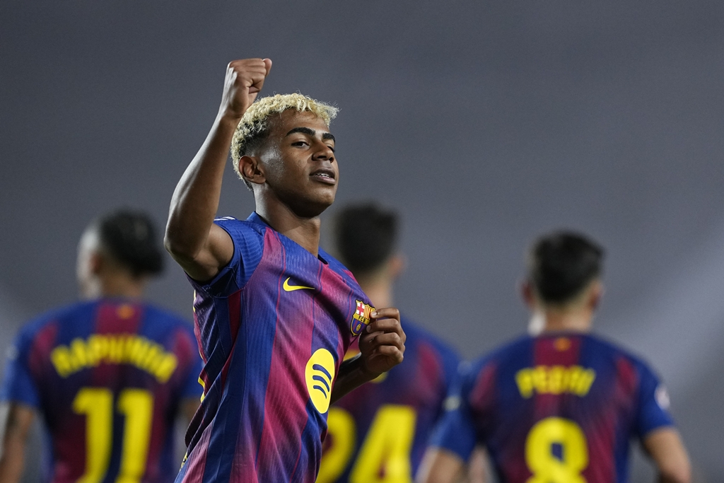 „Lamine Yamal merită Balonul de Aur”, transmite antrenorul Barcelonei
