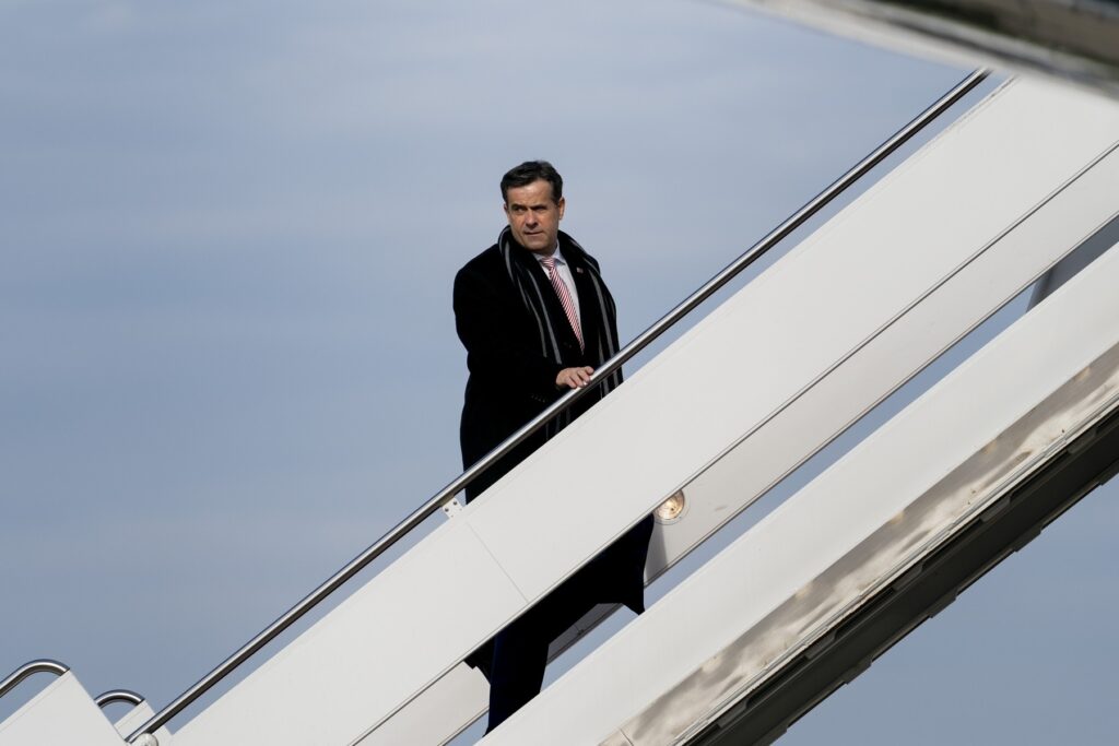 Financial Times: Șeful CIA ar urma să se implice mai mult în negocierile privind Ucraina
