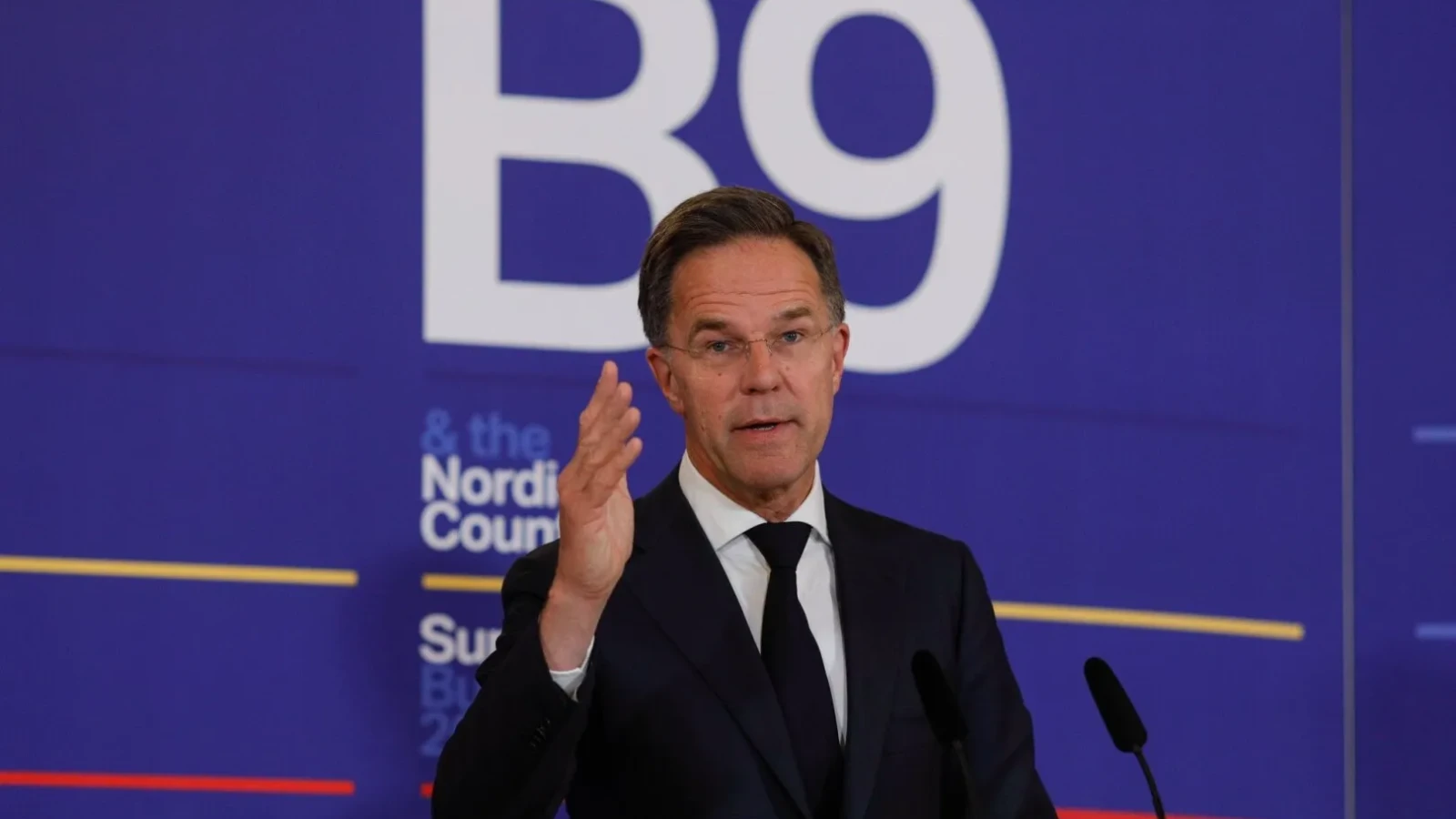Noul președinte al Franței trebuie neaparat să fie pro-Ucraina, declară șeful NATO: „indiferent care va fi persoana aleasă”