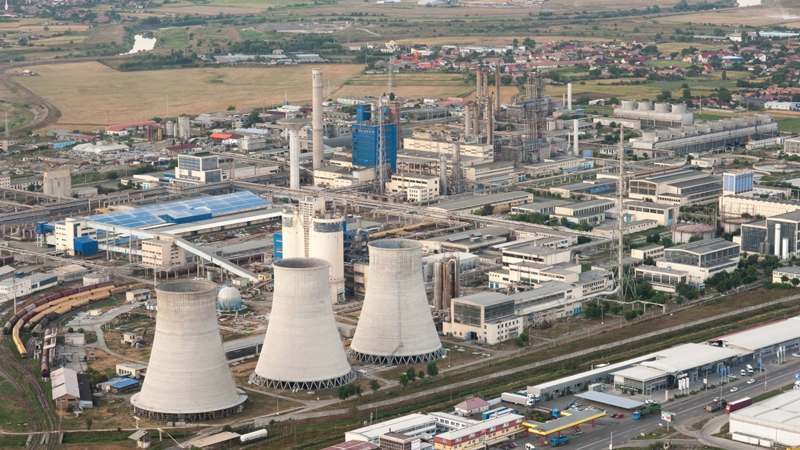 Se face tranzacția anului în România: Romgaz are undă verde penru a cumpăra Azomureș