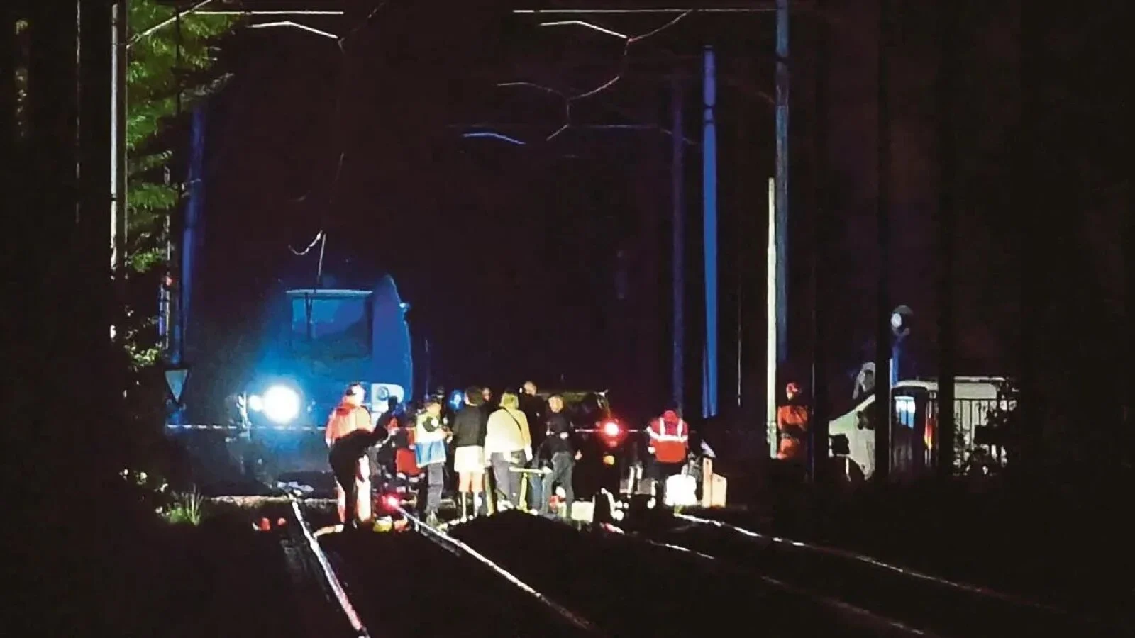 Tren deraiat în Franța: Zeci de răniți și plan de urgență