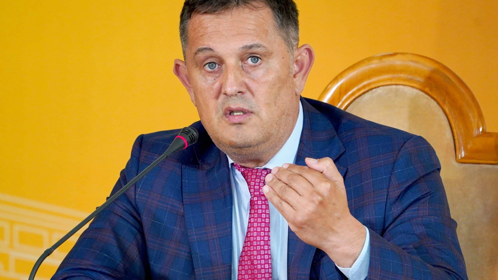 Gheorghe Piperea: Europenii au învins! Cumpără gaze cu 1500 dolari/ mia de m cubi. Rusia îl livra cu 150-180
