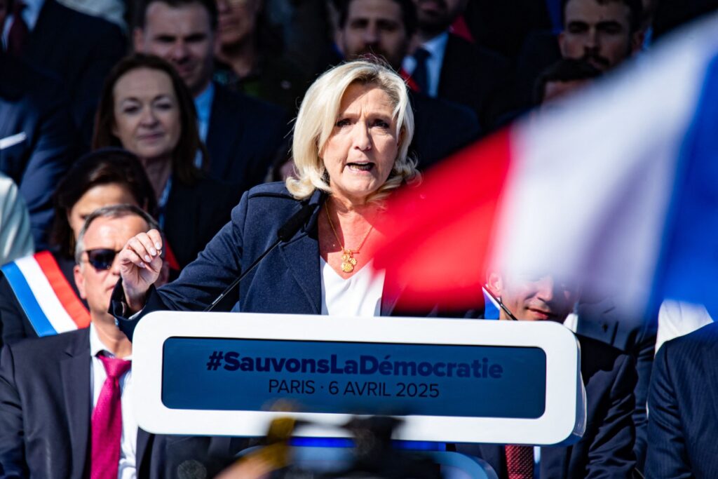 Uniunea Europeană accelerează adoptarea bugetului pe 7 ani de teamă că o eventuală victorie a Marinei Le Pen va bloca agenda UE