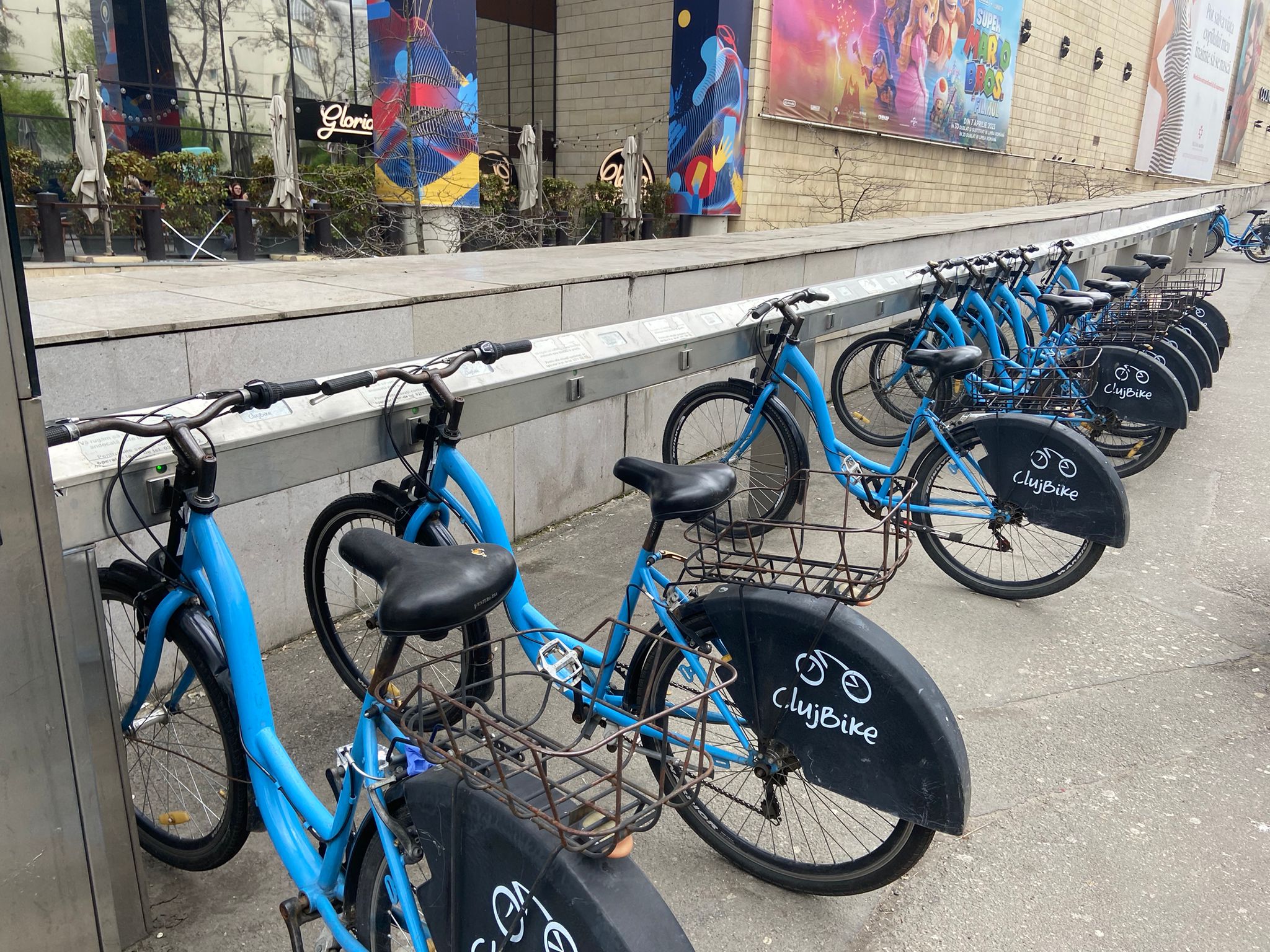 Stația de biciclete din Cluj care îi lasă pe oameni cu ochii în soare: „Rămâne fără biciclete zilnic”