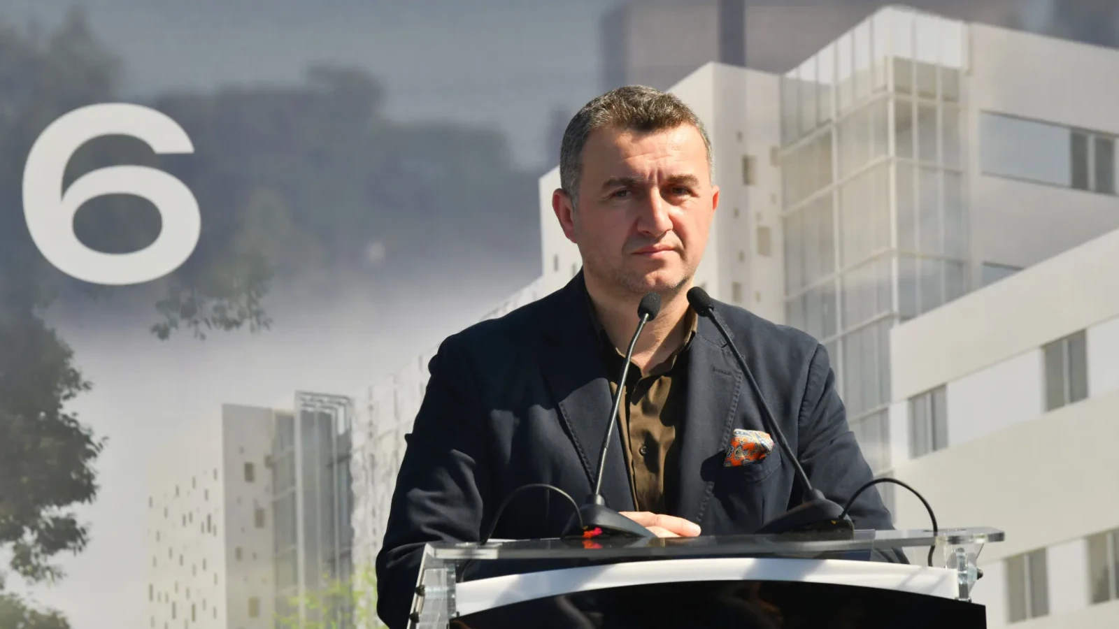 'Când greșești, plăteșt'. Primarul Sectorului 6 a fost amendat de Poliția Locală după ce a fost pârât de un cetățean
