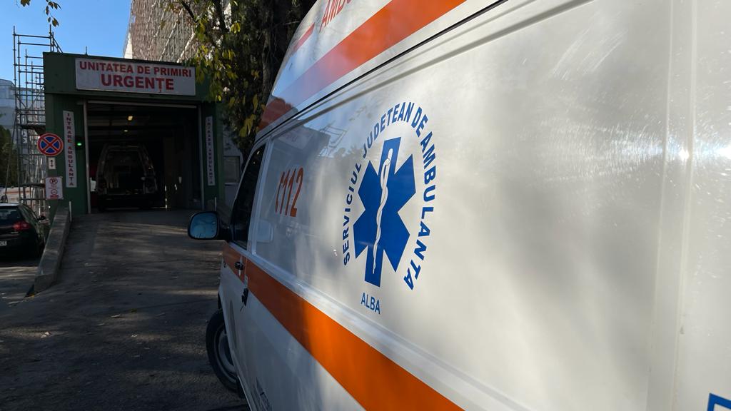 13 copii s-au simțit rău după ce au mâncat paste la o pensiune din Bihor / Doi au ajuns la spital