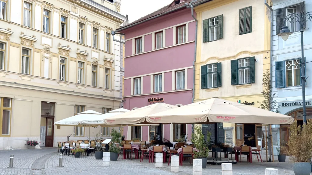 Unul din cele mai cunoscute restaurante din Sibiu, scos la vânzare / ”Dacă vând, ar fi cea mai mare realizare din viața mea” / „În Sibiu, nici semințe nu aș vrea să mai vând”