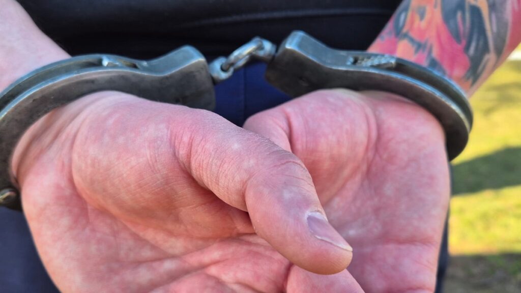 Un nou caz ”Pelicot”, dar în Anglia: Un bărbat recunoaşte că şi-a drogat şi violat soţia timp de peste 20 de ani / Alți 12 bărbați au fost lăsați să facă același lucru