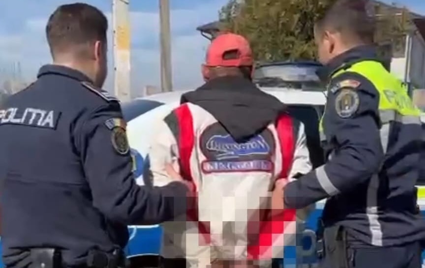 Un clujean și-a snopit bunicul de 80 de ani în bătaie! Un telefon a fost motivul bătăii: Când au venit polițiștii și-a amenințat ambii bunici cu moartea