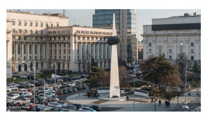 Piața Revoluției devine parțial pietonală timp de o săptămână, 21-27 septembrie: „Speed Dating” cu administrația, dezbateri, concerte și un muzeu mobil al comunismului / Programul complet