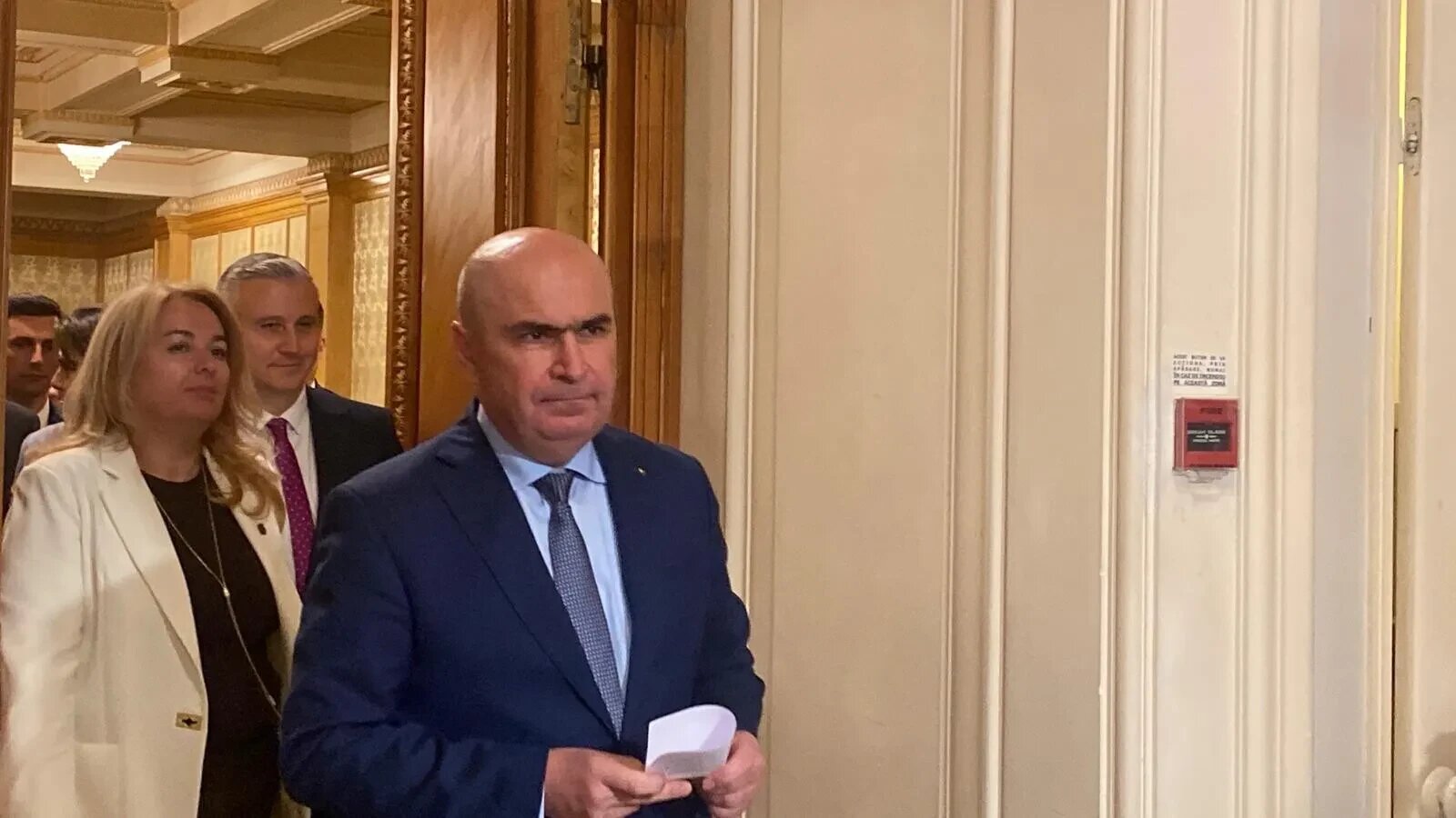 PNL-ul lui Bolojan se umple de SOS! Încă un deputat ales pe listele partidului condus de Diana Șoșoacă trece liberali