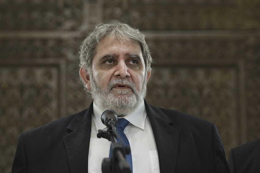 Varujan Pambuccian, reprezentantul minorităților din Parlament: L-am rugat pe preşedinte să amâne propunerea de premier