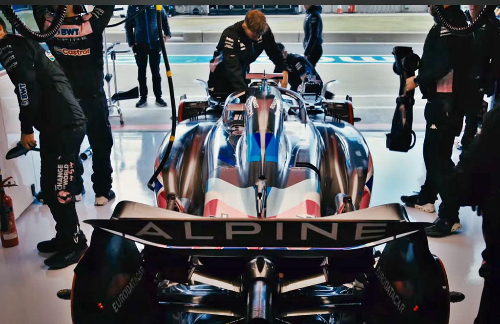Alpine își pune director tehnic un fost angajat al Mercedes: experimentatul Mike Elliott