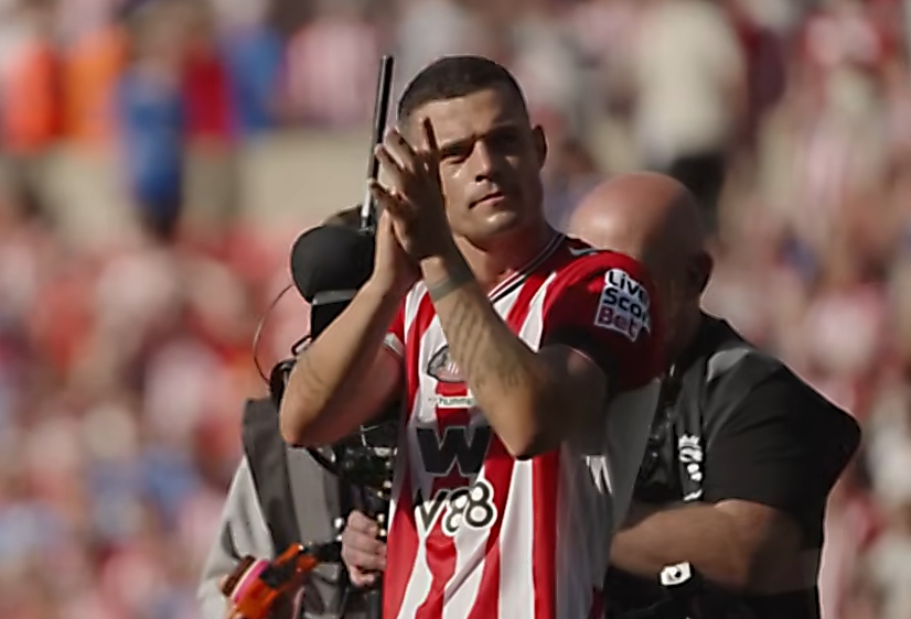 Elveția, fără căpitan în Liga Națiunilor – Granit Xhaka a recunoscut că a folosit un certificat de vaccinare Covid-19 fals