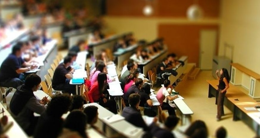 Studenții din Cluj, avertizați asupra riscurilor la început de an universitar. A fost lansat „Student Starter Kit”