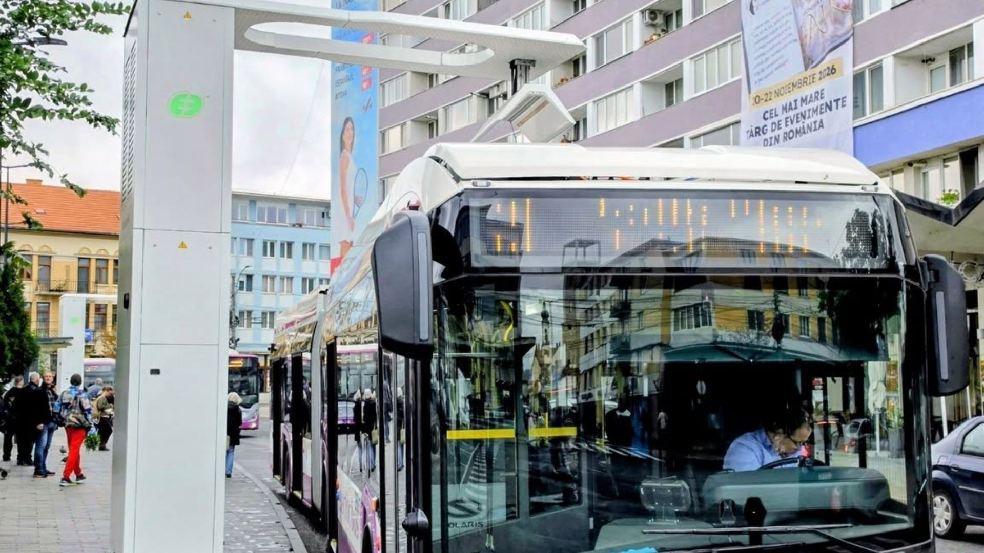 Clujul continuă investițiile în transportul electric! Se anunță 81 de autobuze electrice și noi stații de încărcare: „Transportul electric e o prioritate”
