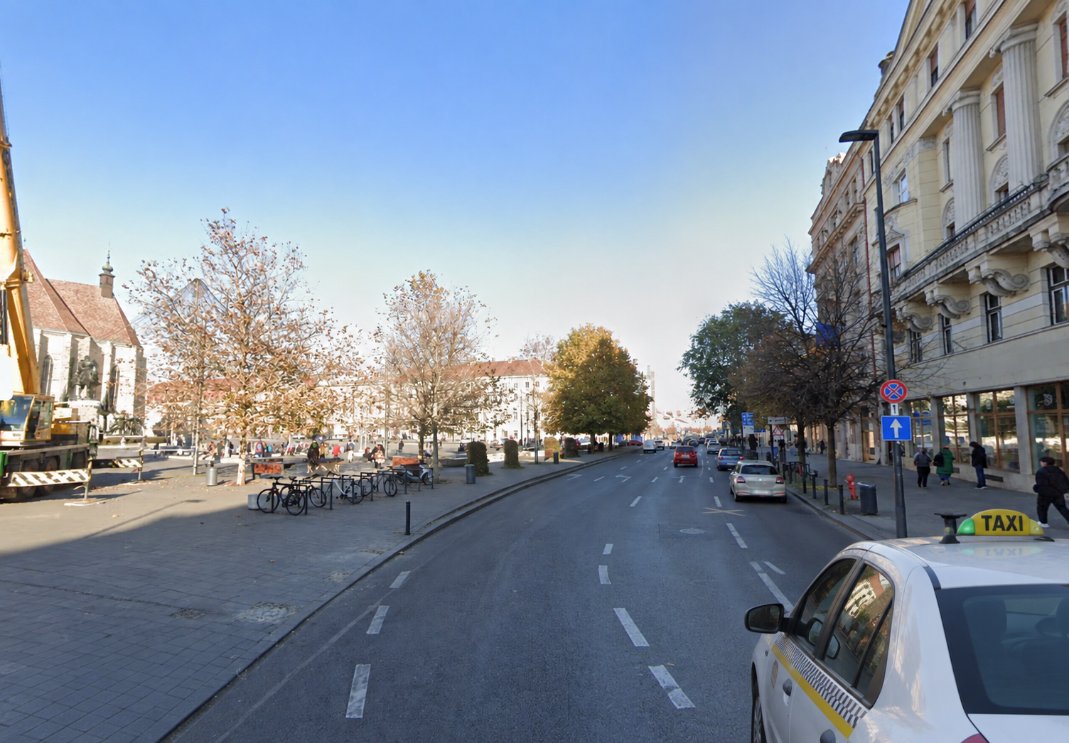 EXCLUSIV. Femeie transgender din Cluj, umilită crunt în taxi: „A spus că am p... și că sunt un bărbat care se îmbracă în femeie”. Avocata a făcut plângere